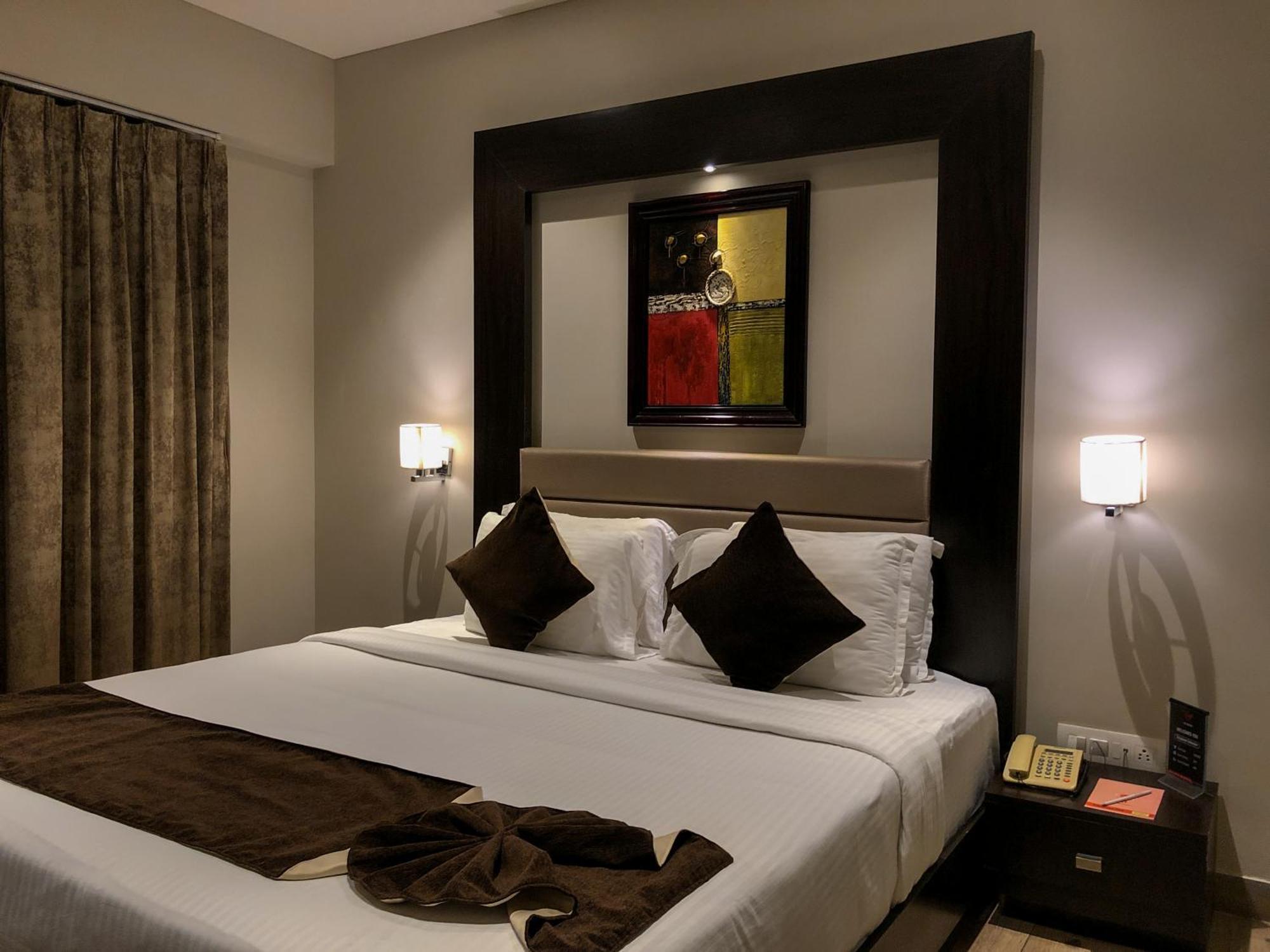 Hotel Virgo Sumeru Bhávnagar Kültér fotó